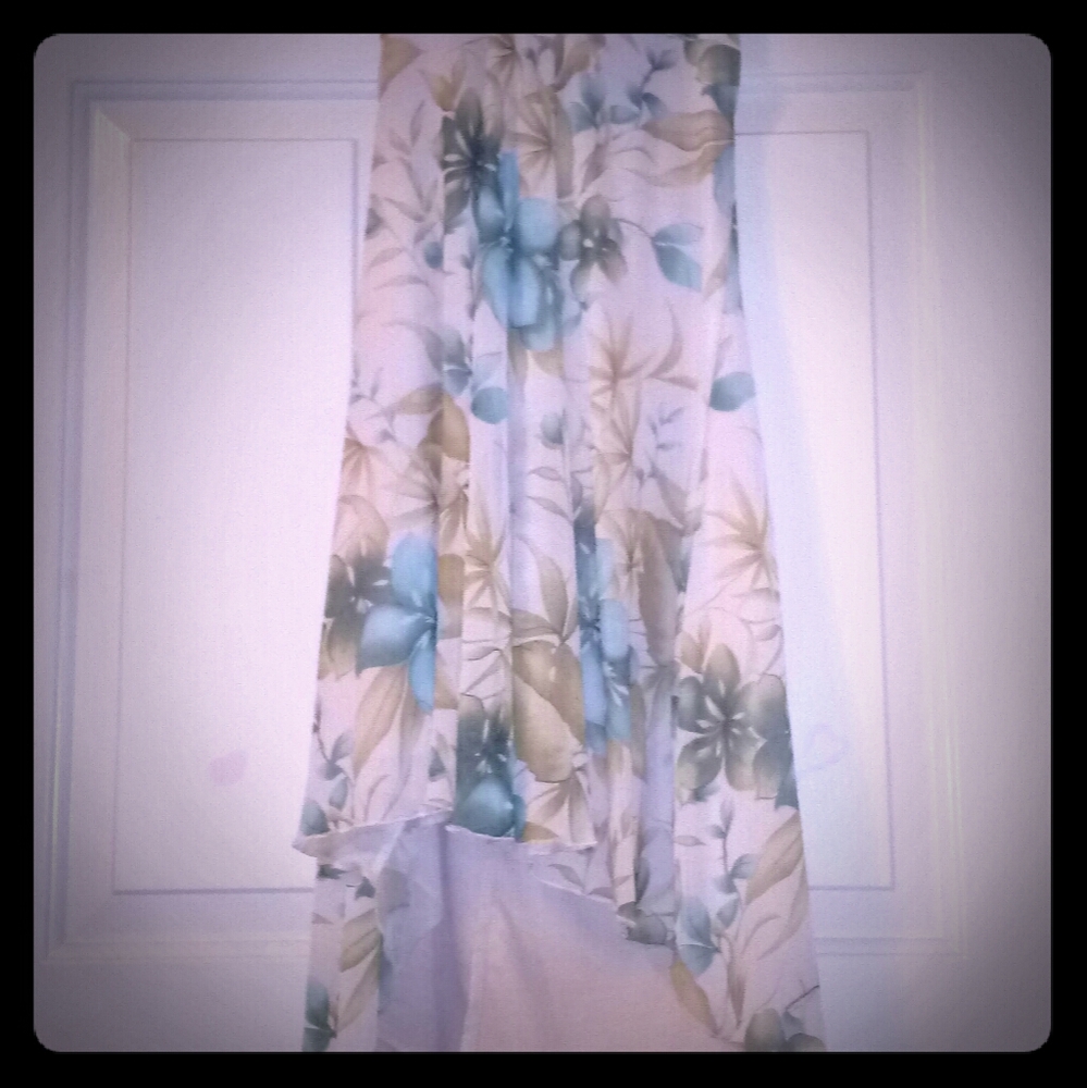 Casual high/low dress turquoise and goldish color.